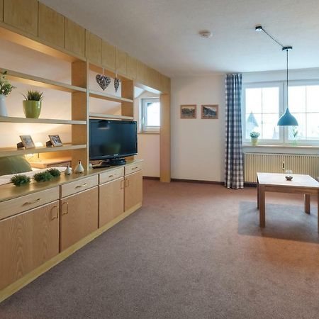 Ferienwohnungen Dorfhaus Oberstdorf Bagian luar foto