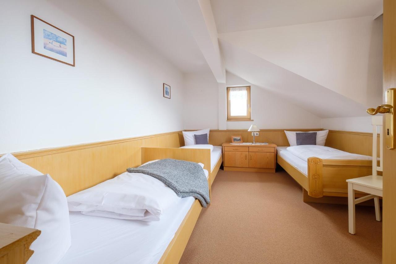 Ferienwohnungen Dorfhaus Oberstdorf Bagian luar foto