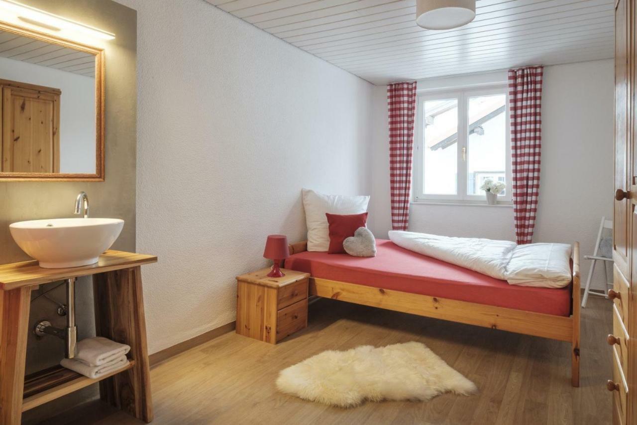 Ferienwohnungen Dorfhaus Oberstdorf Bagian luar foto